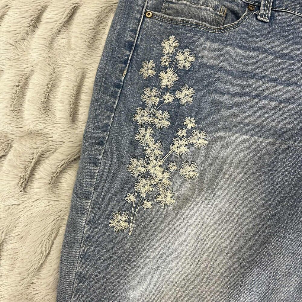 Vintage America Blues Jeans Women 12/31 Boho Skinny Ankle Embroidered Denim - Picture 8 of 12